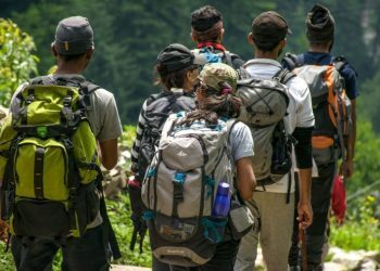 Hikers - Slow Travel